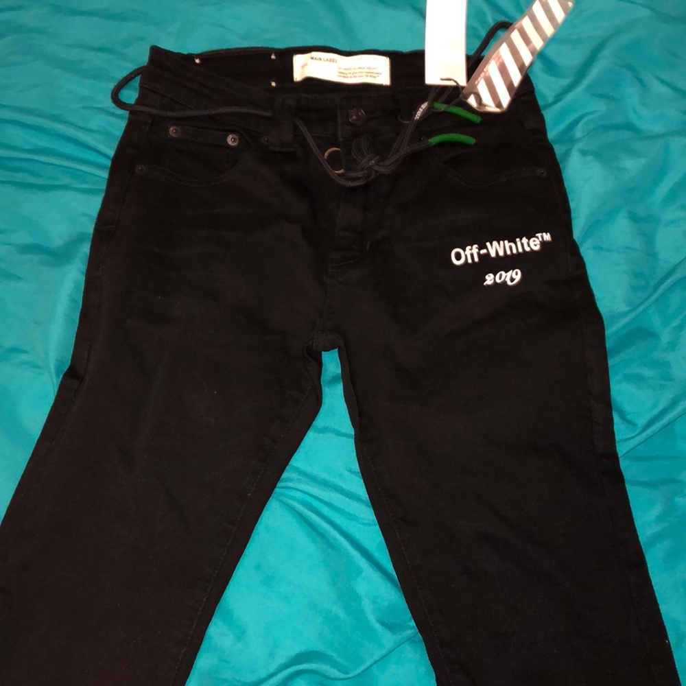 Off-white jeans